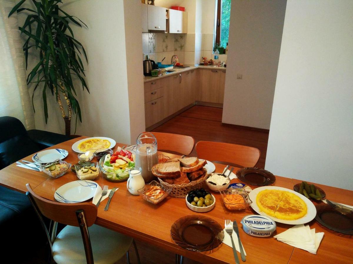Smb Holiday Apartment Brasov Bagian luar foto