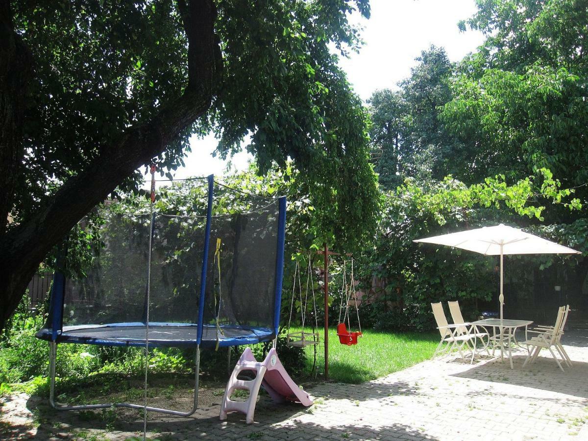 Smb Holiday Apartment Brasov Bagian luar foto